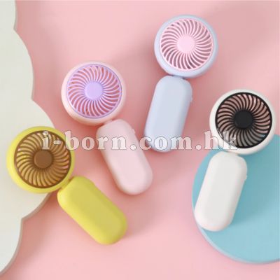 產品：手提風扇