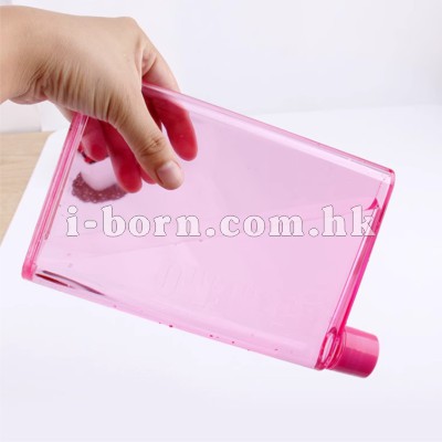 產品：扁平書本形水樽